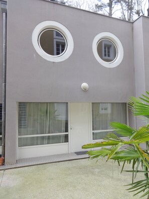 Exterior detail - Three semi-detached houses downtown Grenoble (Grenoble)