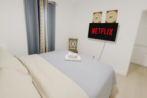 4 bedrooms, free WiFi, bed sheets, wheelchair access