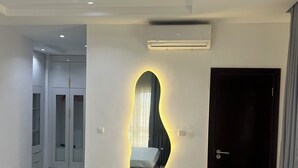 2 多间卧室、熨斗/熨衣板、WiFi、床单