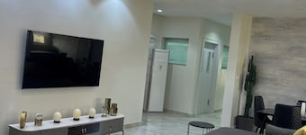 Spacious and modern, centrally located 2BR flat in serene area of Lekki.
