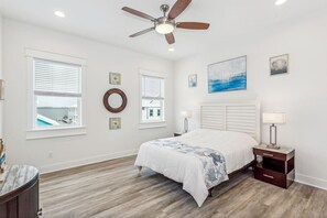 4 makuuhuonetta, ilmainen Wi-Fi, vuodevaatteet