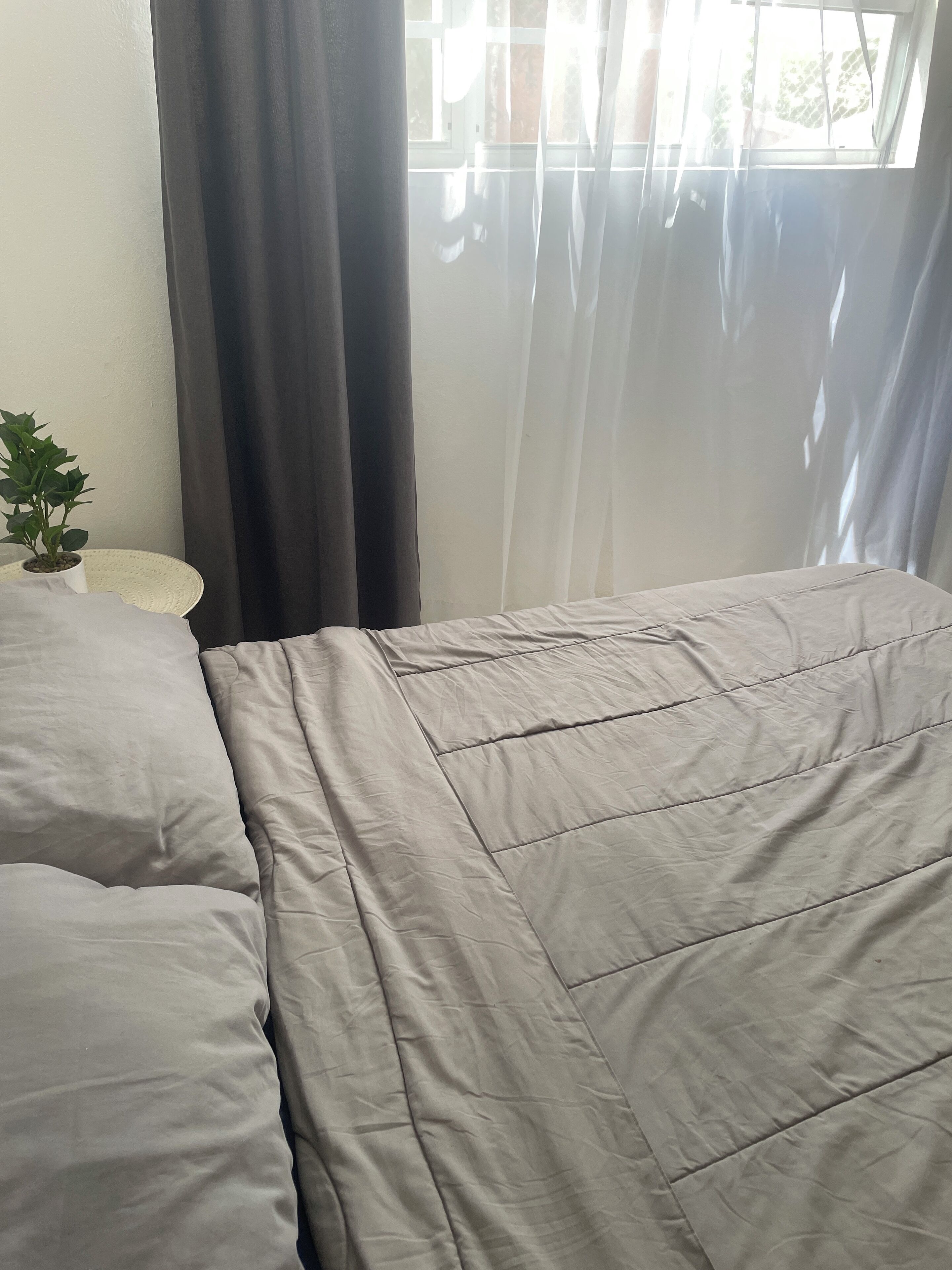 2 chambres, fer et planche à repasser, lit parapluie, Wi-Fi gratuit