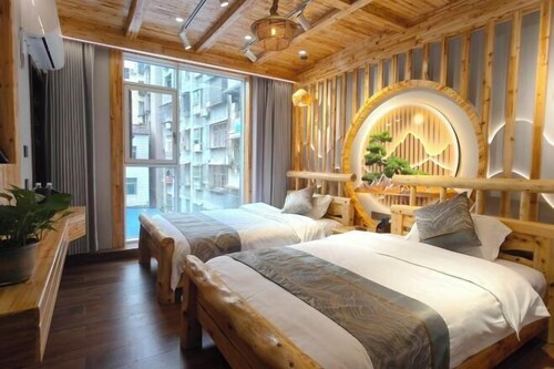 Home Inn Huayi Hotel (Wudangshan Jingqu Rukou Road)