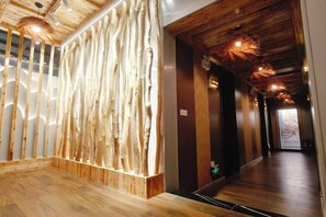 Unclassified image, 2 of 13, button - Home Inn Huayi Hotel (Wudangshan Jingqu Rukou Road) (Danjiangkou)