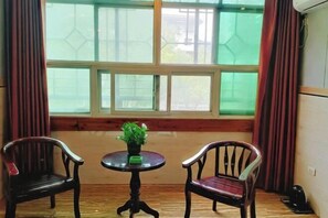 Room - Home Inn Huayi Hotel (Wudangshan Jingqu Rukou Road) (Danjiangkou)