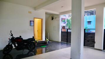 Entrada de la propiedad