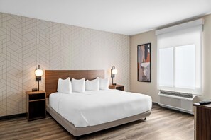 Suite, 1 Queen Bed, Accessible, Non Smoking | Desk, laptop workspace, free WiFi, bed sheets