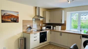 Fridge, microwave, oven, toaster