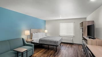 Suite, 1 King Bed, Non Smoking | Desk, laptop workspace, blackout drapes, free WiFi