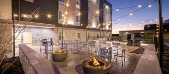 Everhome Suites Rochester Greece