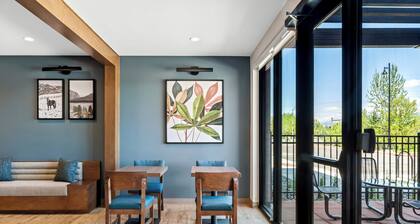 Everhome Suites Rochester Greece