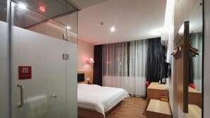 Room - Shankee Hotel (Maoming High-Speed Railway Station 1959 Cultural and Creative Pedestrian Street) (Maoming)