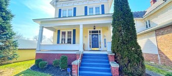 Charming 3-Bedroom Apartment Near Historic Downtown Marietta