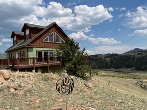 Exterior - Luxurious Cabin Along the Tarryall Creek (Jefferson)