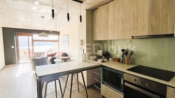 2 bedrooms, free WiFi