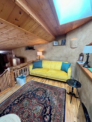 Smart TV, books, music library