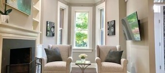Modern Classic Victorian | US Capitol 5 Blocks