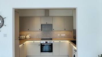 Fridge, microwave, oven, toaster