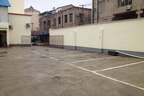 Property grounds - Ruisite Hotel, Luxian County (Jing County)