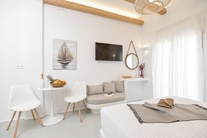 Junior Suite, Balcony, Sea View | 1 bedroom, in-room safe, laptop workspace, soundproofing - Fleria Seaview Suites (Naxos)