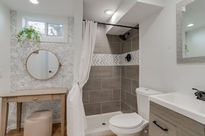 Hair dryer, towels