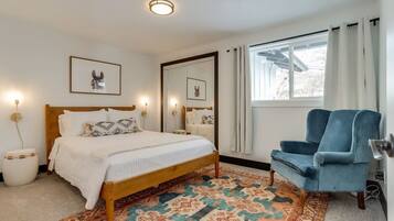 4 habitaciones, escritorio, tabla de planchar con plancha y wifi gratis