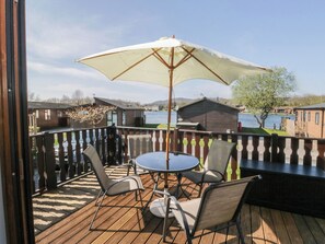 Cottage | Outdoor dining