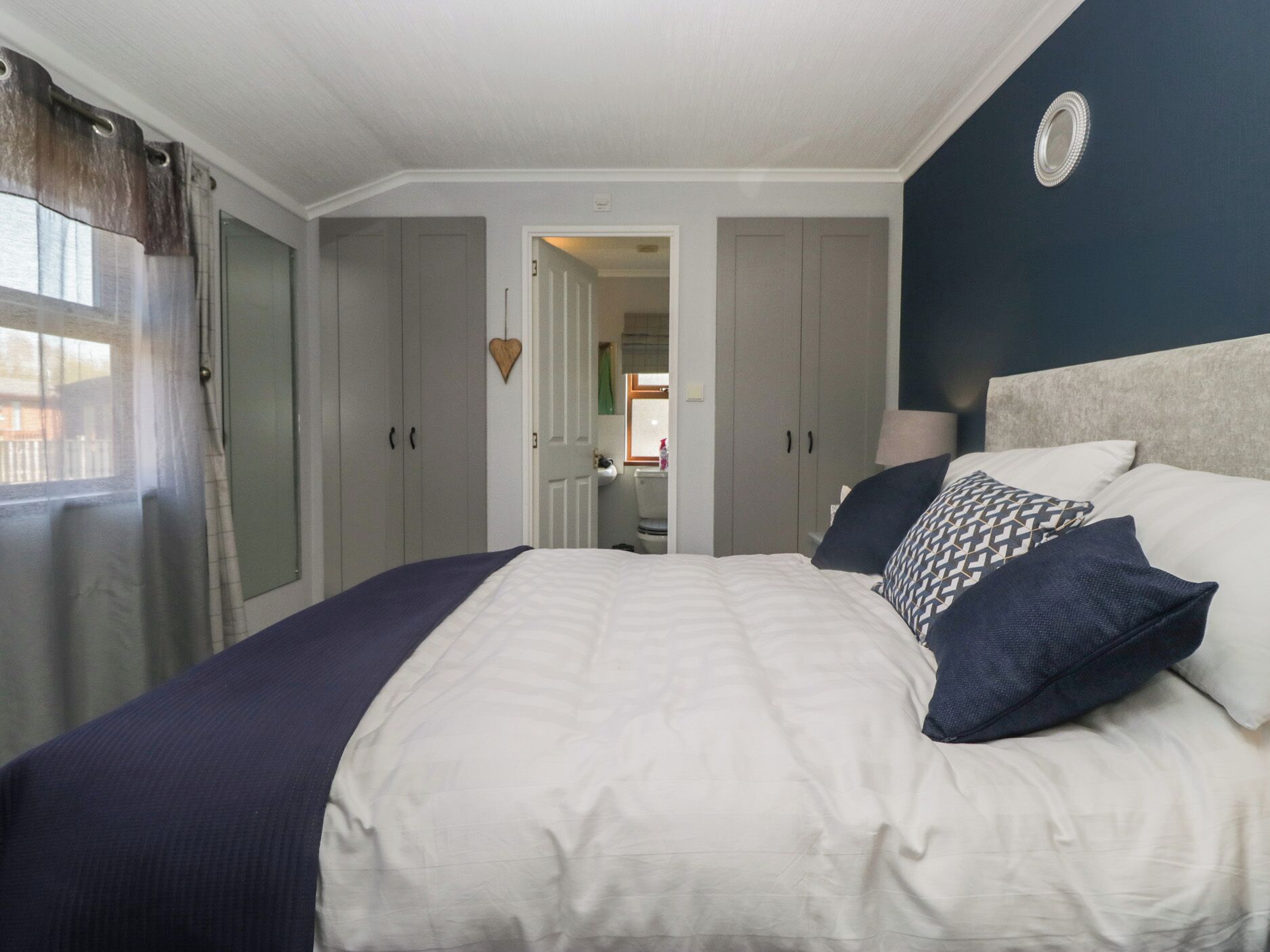 Ferienhaus | 2 Schlafzimmer, kostenloses WLAN, individuell dekoriert