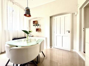 Apartment, 1 Schlafzimmer, Raucher, Terrasse | Innenbereich