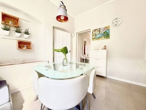 Appartement, 1 chambre, fumeurs, terrasse | Salle à manger