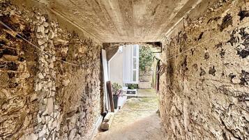 Apartment, 1 Bedroom, Smoking, Terrace | Property grounds