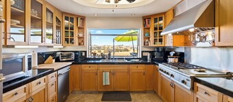 Estate@Whispering Oaks-2 Homes/1 Studio Hot Tubs
