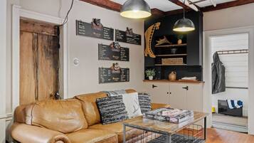 Comfort meets convenience in this bright social space.