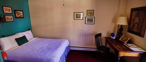 1 bedroom, iron/ironing board, travel crib, WiFi