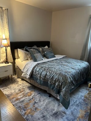 3 bedrooms, WiFi, bed sheets