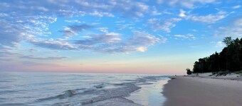 NEW! Charming 3BR/2BA Lake House in the Woods of the desirable Black River area