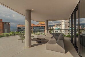 精品客房, 1 张特大床, 无烟房 (Terrace Residence  ) | 露台