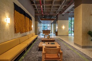 Reception - Wake BioHotel (Medellín)