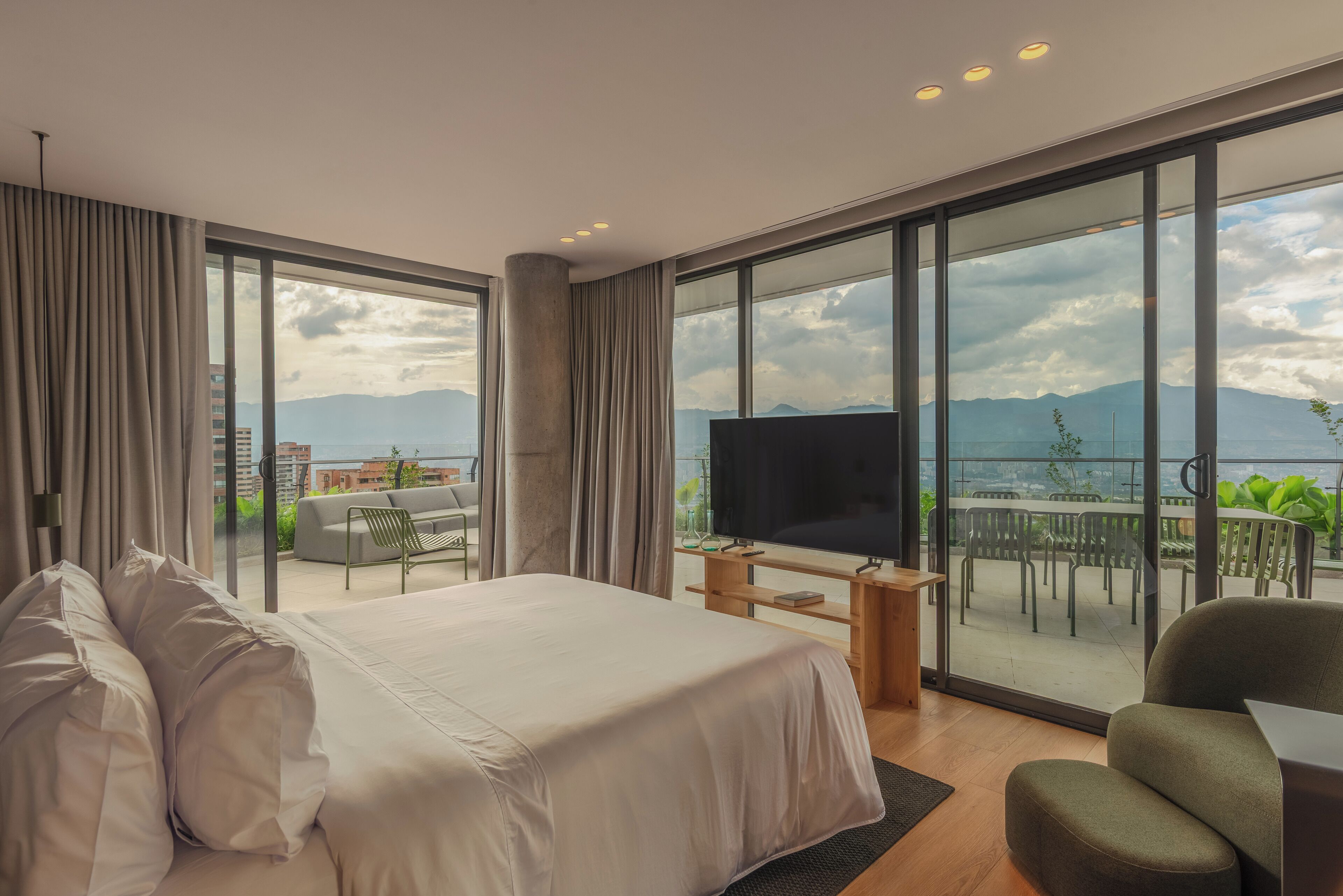 Elite Room, Multiple Beds, Non Smoking (Terrace Residence  ) | Hypo-allergenic bedding, free minibar items, in-room safe, free WiFi