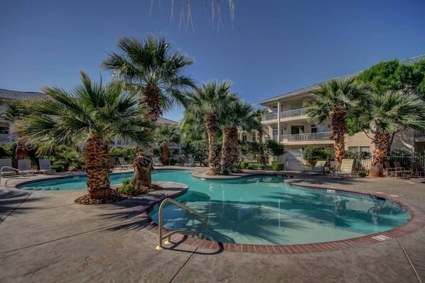 Indoor pool, outdoor pool