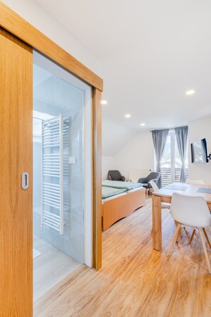 1 chambre, accès Internet, draps fournis