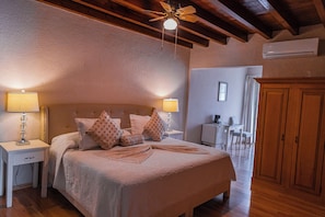 Literie de qualité supérieure, minibar, coffres-forts dans les chambres