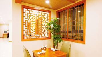 Tempat makan