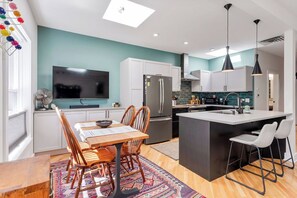 Fridge, microwave, oven, stovetop - Stylish LoHi Retreat ~ Cozy, Light-Filled, Artsy Vibes + Sunny Private Backyard (Denver)