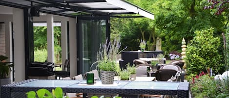 Espace mariage en plein air
