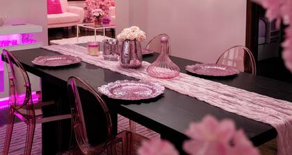 Pink Diamond Rental in Bayview area Milwaukee with WiFi, AC for pink lovers