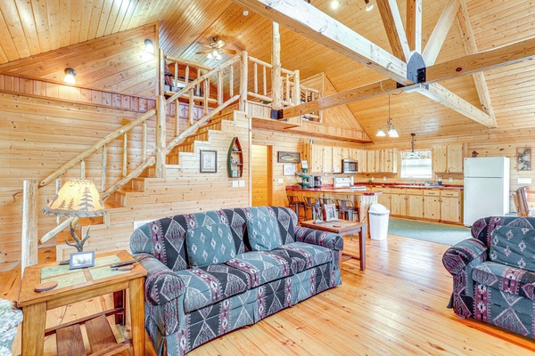 Zion Vacation Rental | 2BR | 2BA | 2,100 Sq Ft | Stairs Required