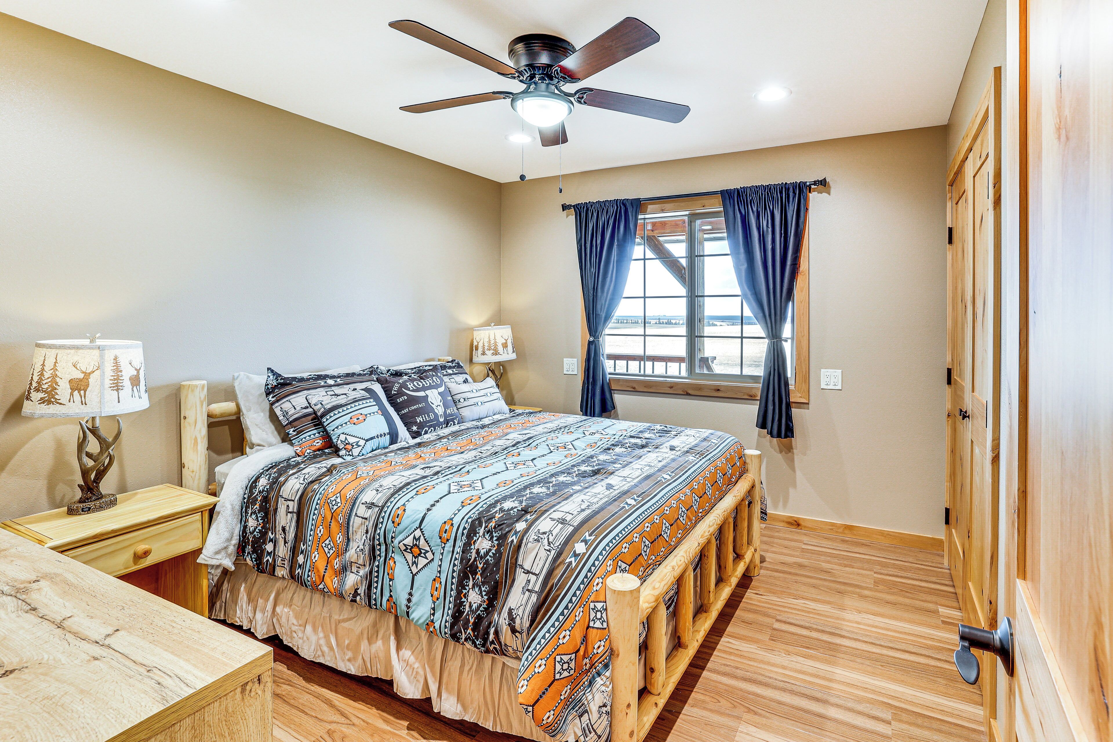 3 bedrooms, iron/ironing board, travel crib, internet