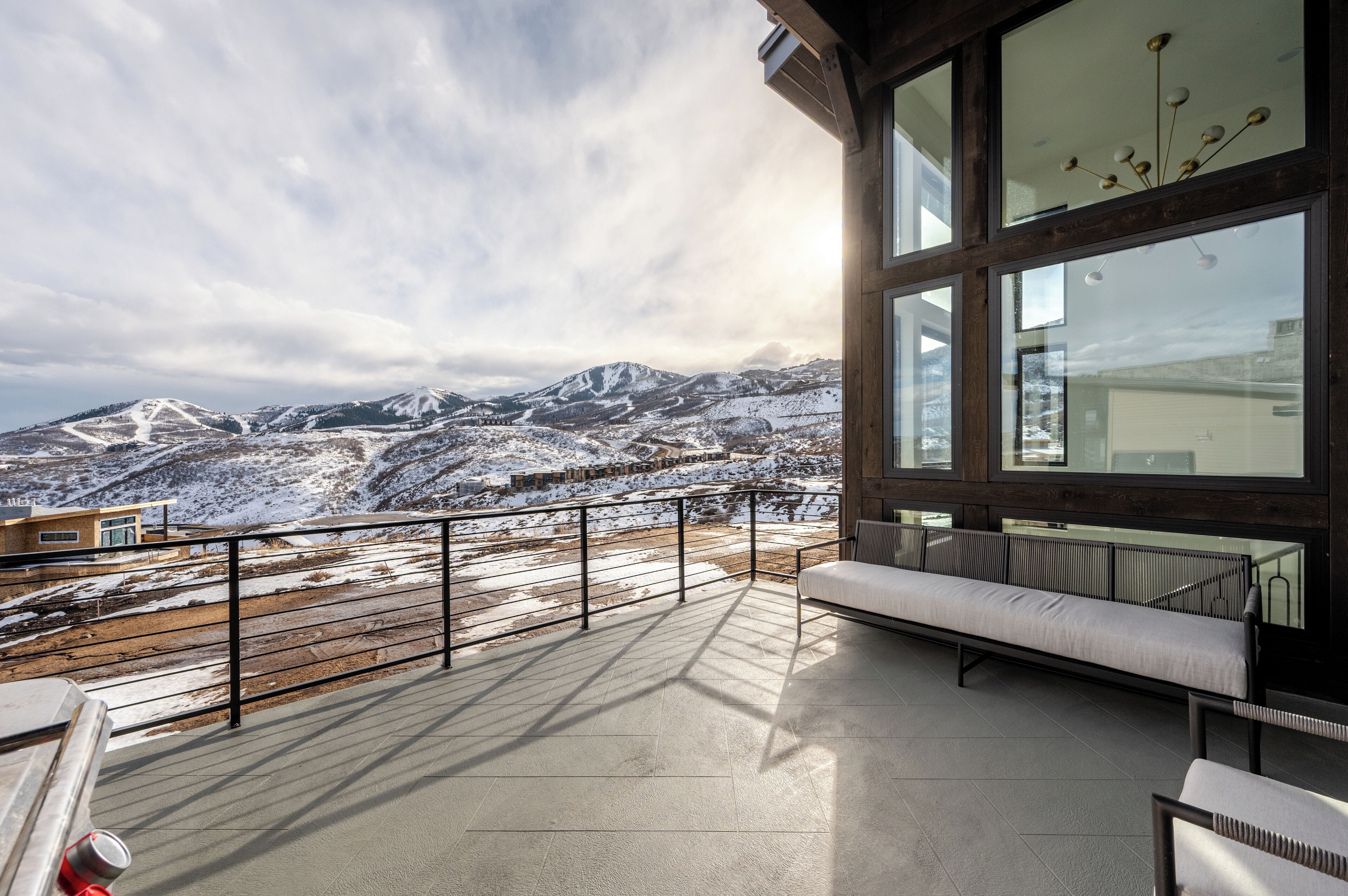 Luxury House, Lake View | Balcony