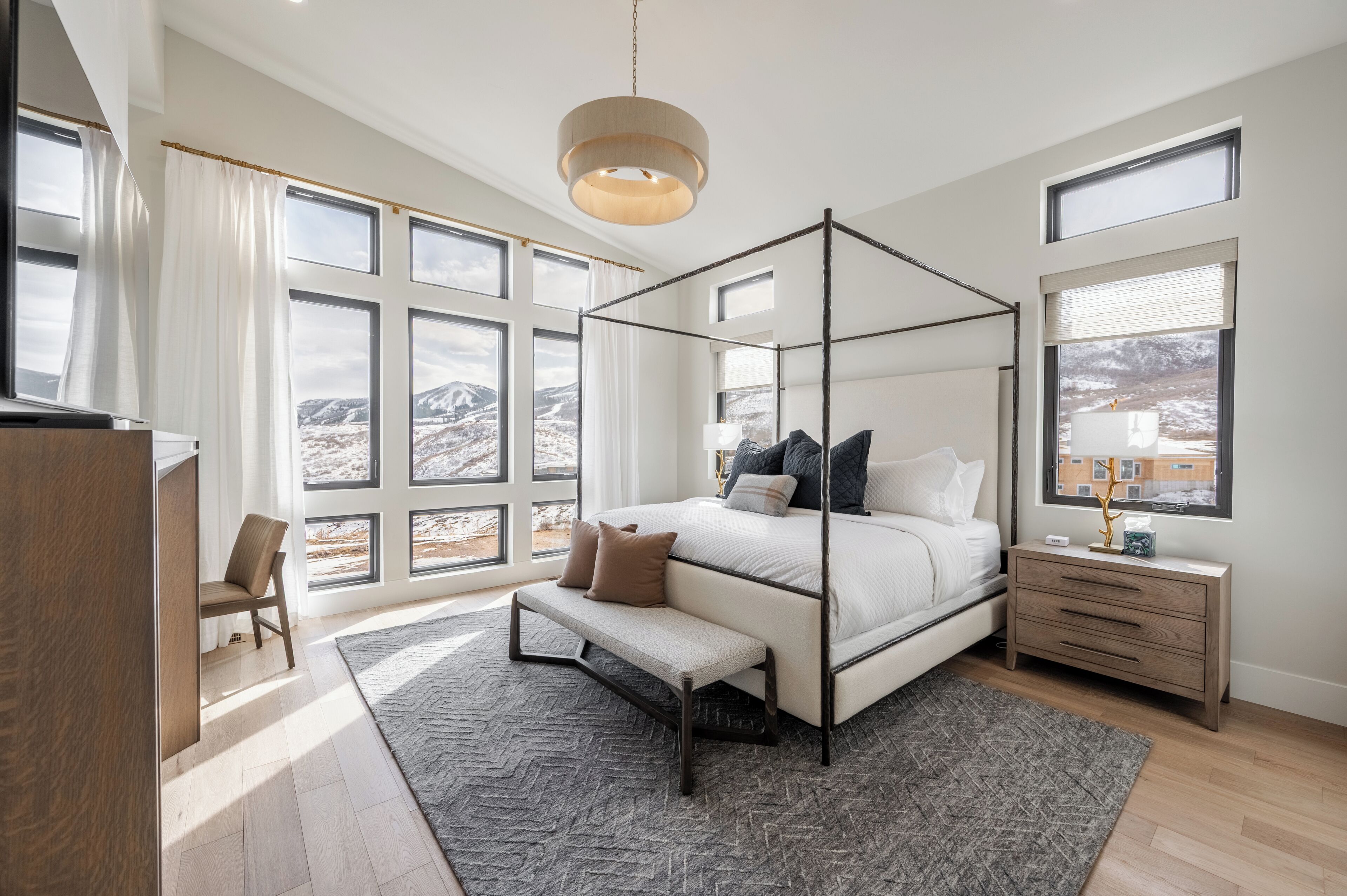 Luxury House, Lake View | Interior